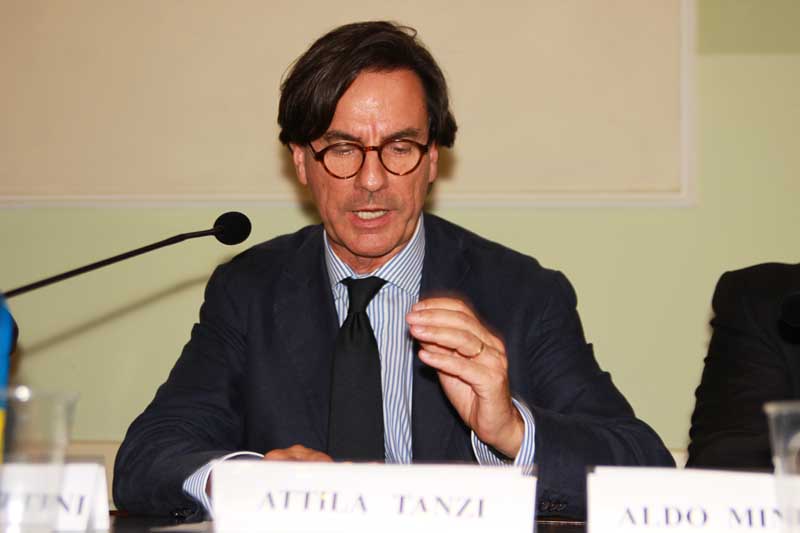 Attila Tanzi Aracne editrice