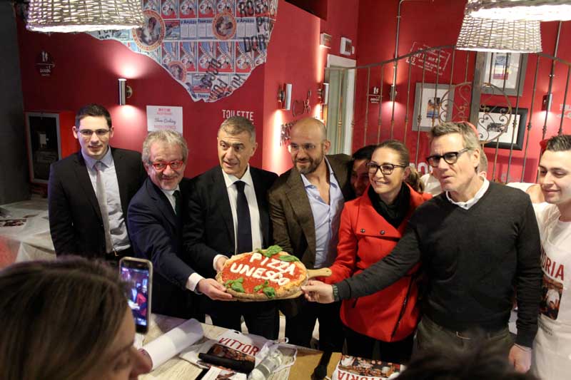 Alessandro Rota, Roberto Maroni, Alfonso Pecoraro Scanio, Franco Manna, Tessa Gelisio, Jimmy Ghione Aracne editrice