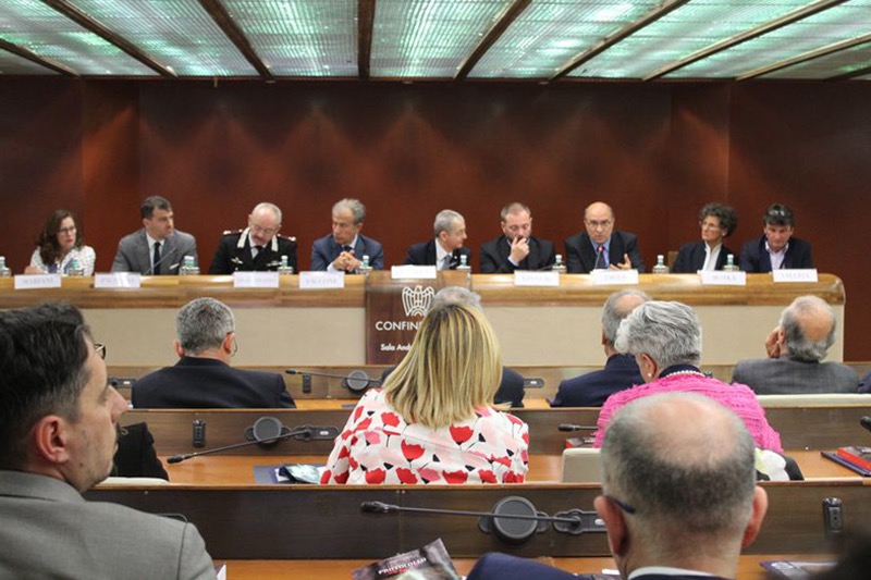 Mariasandra Mariani, Romolo Pacifico, Pasquale Angelosanto, Umberto Saccone, Marco Ludovico, Giacomo Stucchi, Erminio Carmelo Amelio, Giovanna Vidorno Motka, Marco Vallisa Aracne editrice