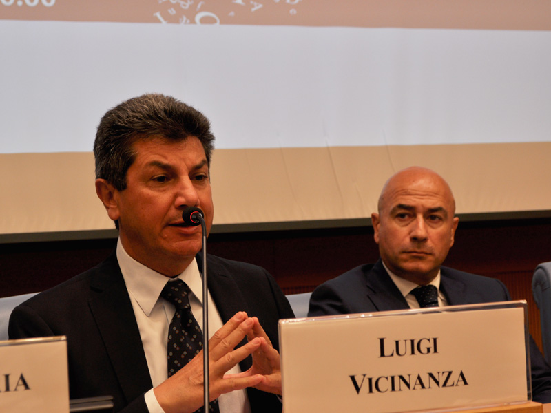 Luigi Vicinanza, Fabio Alessandroni Aracne editrice