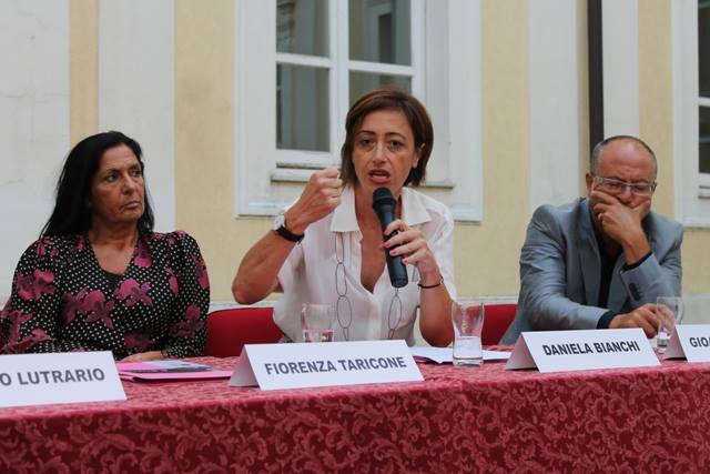Daniela Bianchi, Gioacchino Onorati, Fiorenza Taricone Aracne editrice