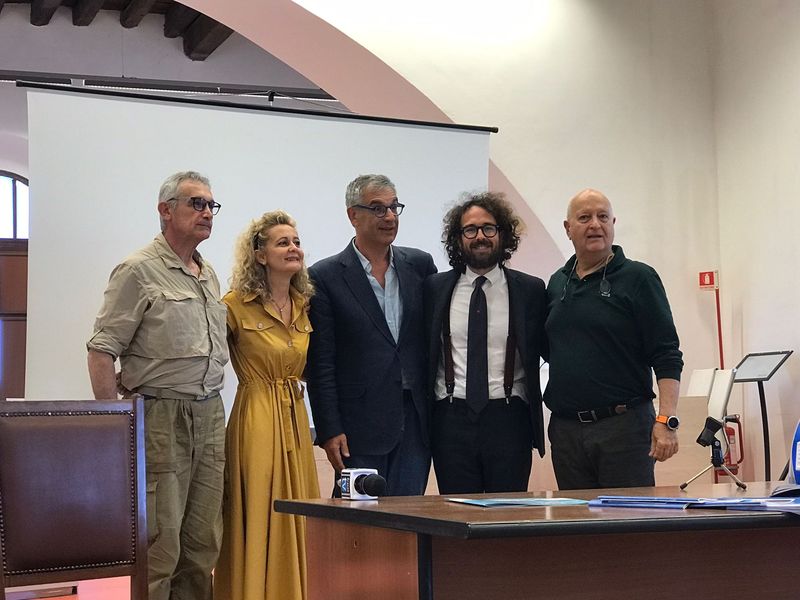 Massimiliano Visocchi, Elena Gubetti, Alberto Michele Cisterna, Alessio Pascucci, Alberto Delitala Aracne editrice