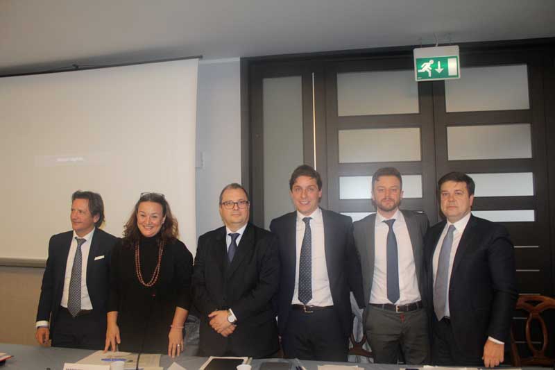 Alessandro Bianchini, Mariaelena Francone, Matteo Di Stefano, Federico Bocchini, Francesco Giglioni, Andrea Borgheresi - Aracne TV