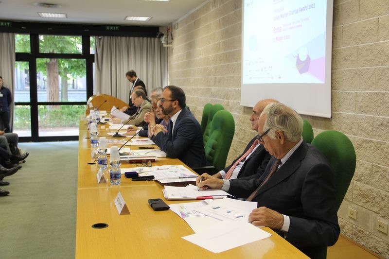 Arcangelo Rociola, Giovanni Perrone, Pietro Sebastiani, Gianluca Cubadda, Maurizio Talamo, Paola Paniccia, Lorenzo Fioramonti, Alberto Tripi, Luigi Paganetto - Aracne TV